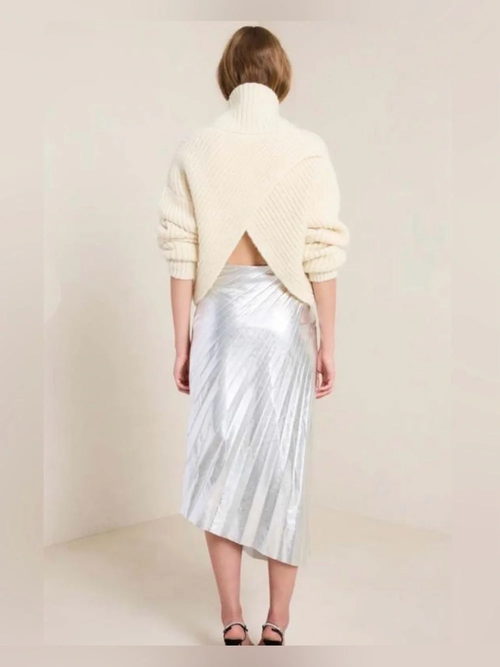 NWT A.L.C. Tori Silver Metallic Pleated Vegan Leather Midi Skirt Size 4 - Picture 2 of 6
